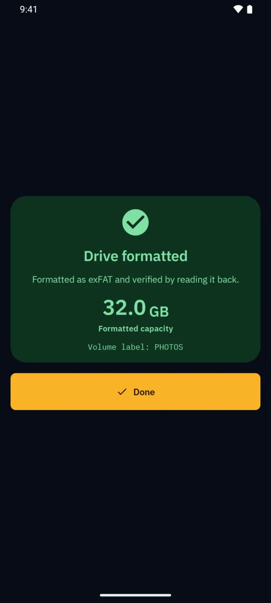 Drive formatted: formatted as exFAT and verified by reading it back, 32.0 GB formatted capacity